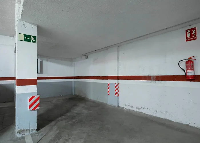 Blue Waves - Free Parking